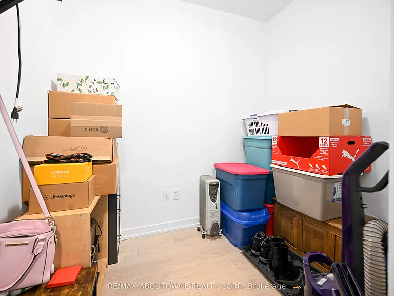 450 Dundas St E #334 — Photo 26