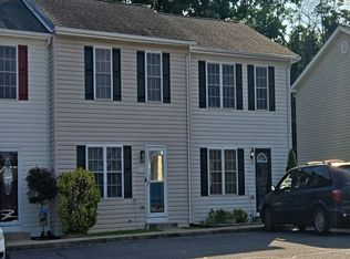 216 Kadies Ln, Edinburg, VA 22824