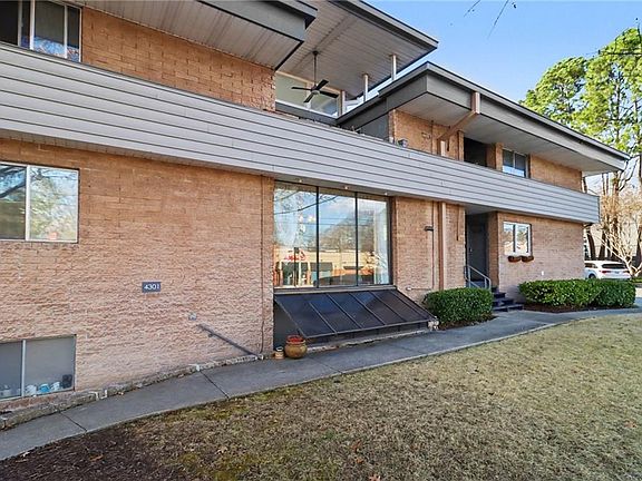 2nd image of 4300 Roswell Rd NE #4303