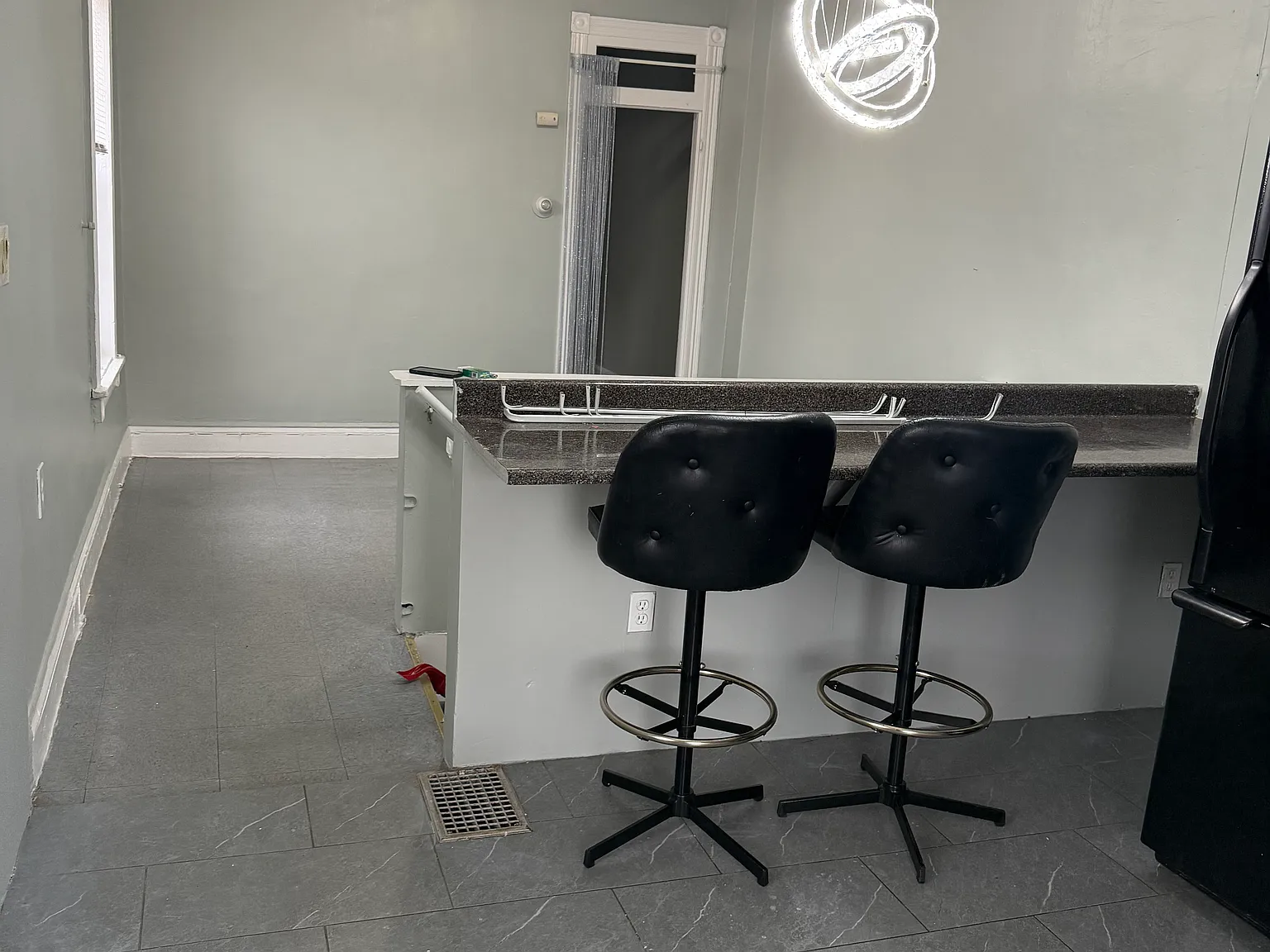 3 bed, $1,750 — Photo 4