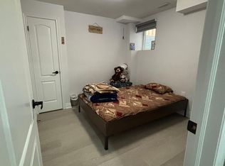 11 Fordham Rd #BASEMENT, Brampton, ON L6Y 6K2