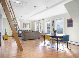 60 Evergreen St #3, Providence, RI 02906
