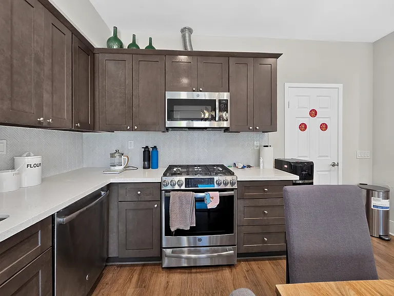 15343 Lotus Cir — Photo 5
