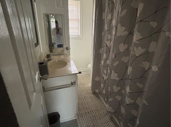 222 Vista Cir