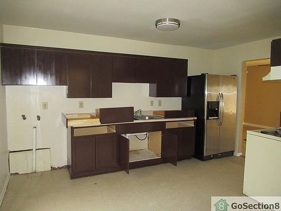 5th image of 5502 Wales St