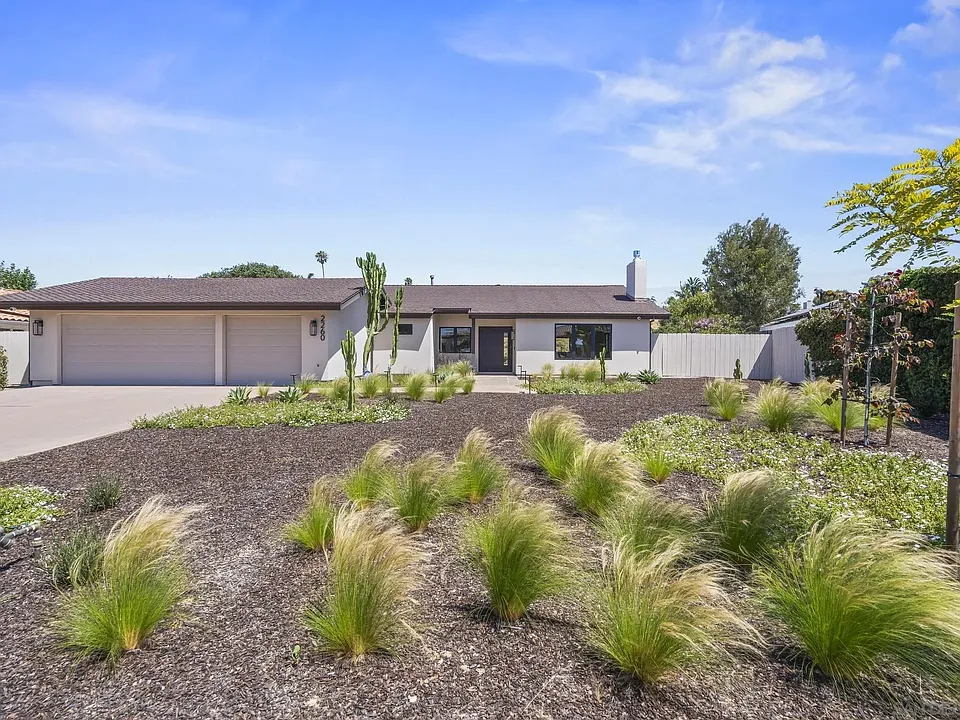 2260 Calle Tiara