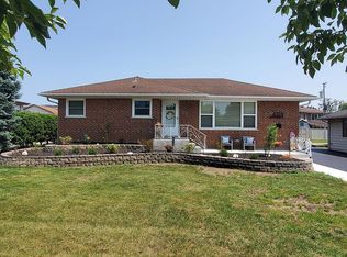 6225 Hawthorne St, Rosemont, IL 60018