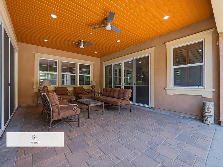 540 N Bardsdale Pl — Photo 40