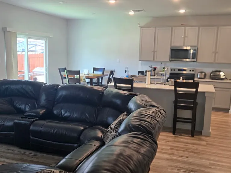5935 W Hausman Rd — Photo 3