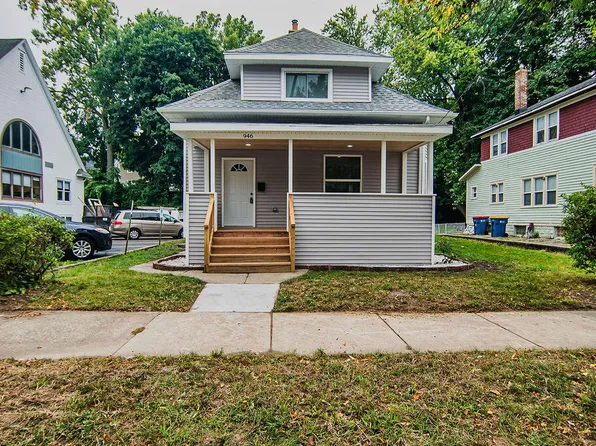 946 Sherman St SE, Grand Rapids, MI 49506