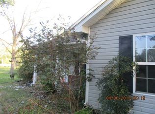 8515 Manningtown Rd, Jesup, GA 31546