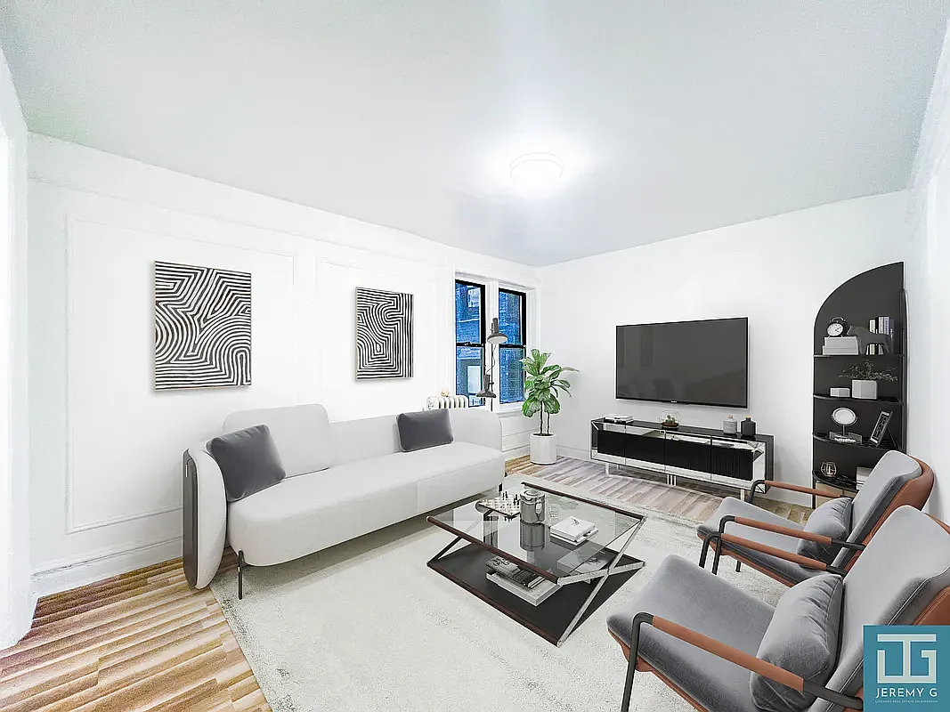 2685 Valentine Avenue — Photo 1