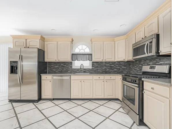 440 Harold Avenue image 36 of 47