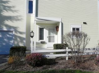 7332 Cedar Creek Trl, Madison, WI 53717