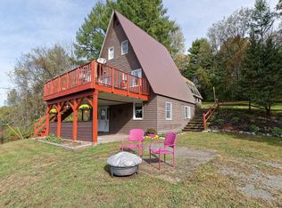 28 Bogtown Rd, Salem, NY 12865