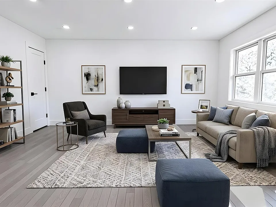 43 Yennicock Ave #2
