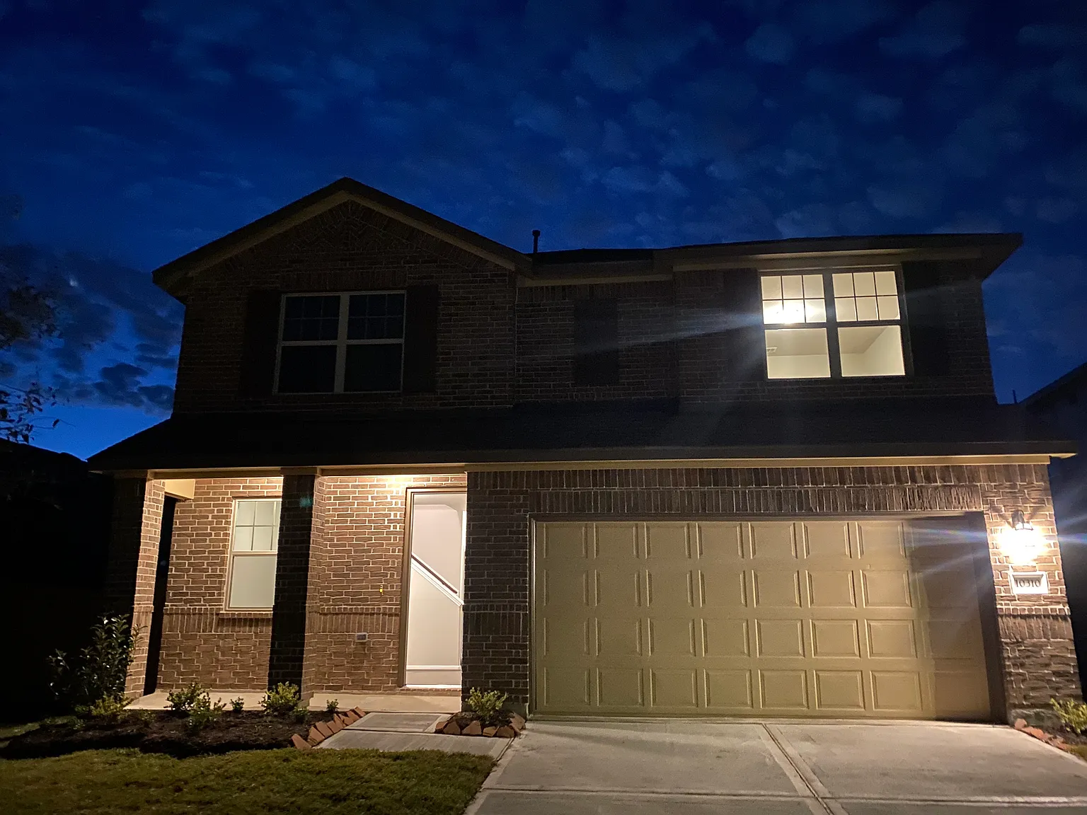 10310 Mount Winchell Dr — Photo 2