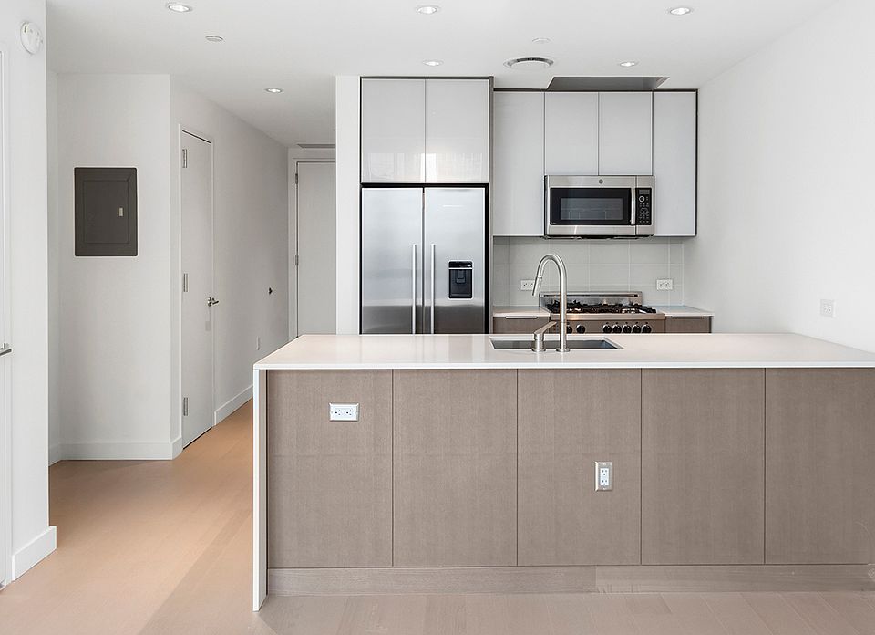 1st image of 242 W 53rd St APT 46B