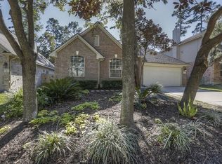 91 N Misty Dawn Dr, Conroe, TX 77385