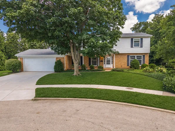 12 Northcrest Ct, Bloomington, IL 61701