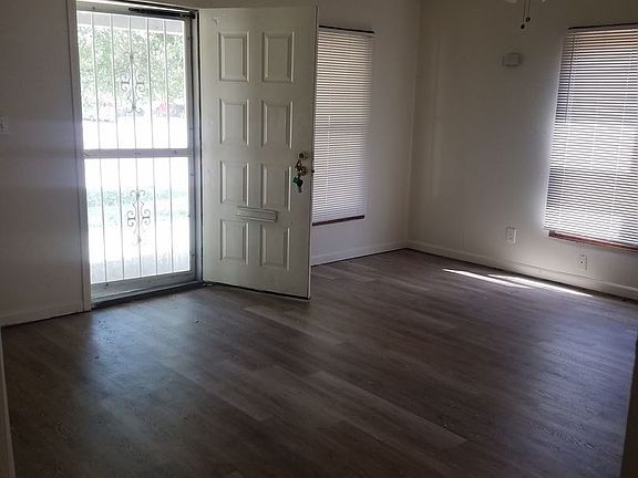 2nd image of 1231 12th Ave