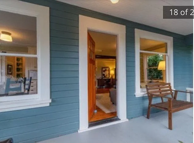 4534 N Kerby Ave — Photo 3