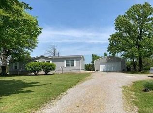 2415 Ozark Rd, Ozark, IL 62972