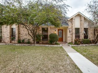 1103 Whispering Oaks Ln, Richardson, TX 75081