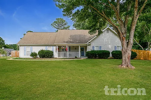 120 Allen Oaks Way Photo 1
