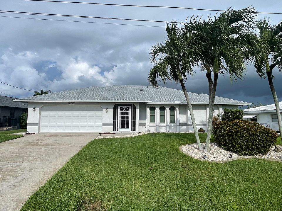 1st image of 4332 SW 1st Pl