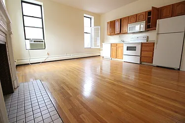 Rented by Luxor Homes & Investment Realty