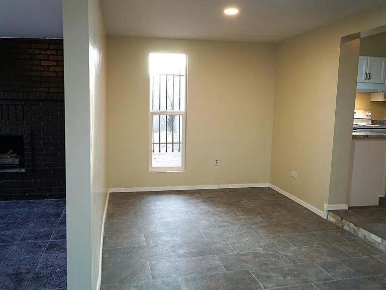951 W Oahu Pl — Photo 10