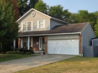 1559 Driftwood Ct, Amelia, OH 45102