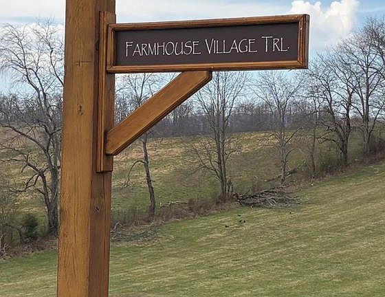 2nd image of 23 Prairie Overlook