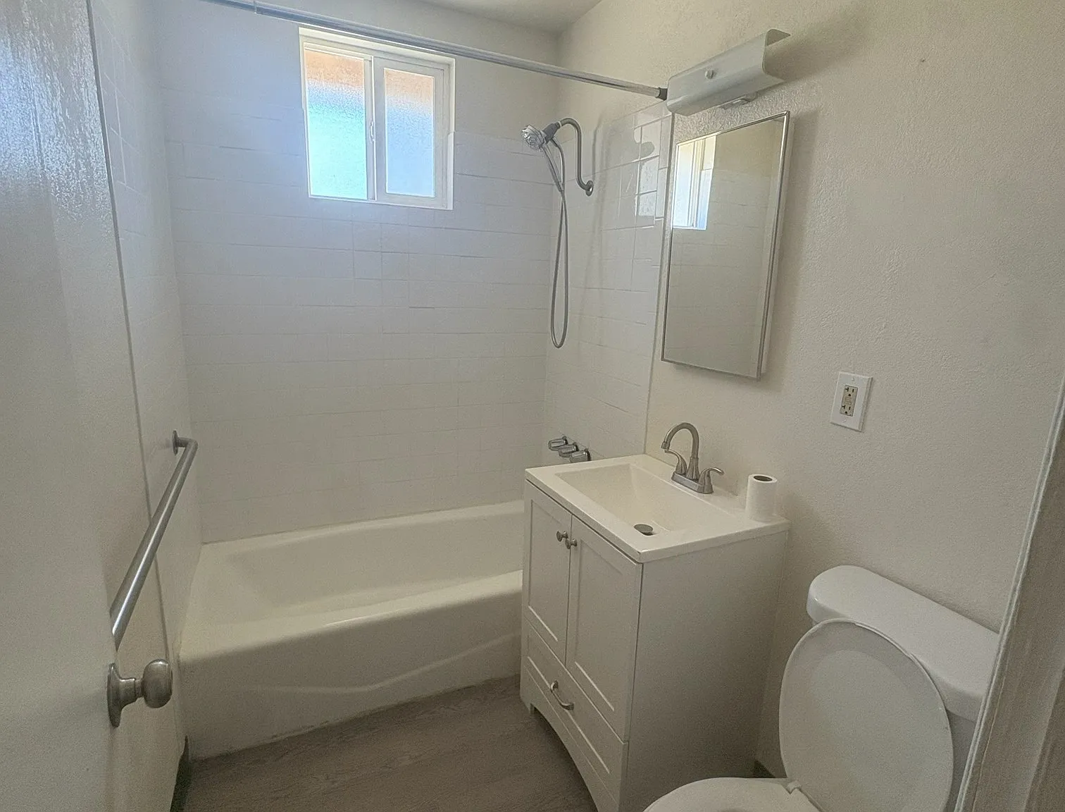 Benton St, Loma Linda — Photo 2