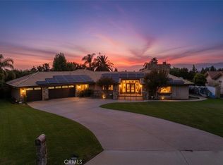 1249 Coronet Dr, Riverside, CA 92506