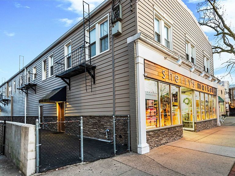 89 Deer Park Ave Babylon, NY, 11702 Apartments for Rent Zillow