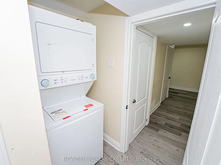 19 Boat St — Photo 20