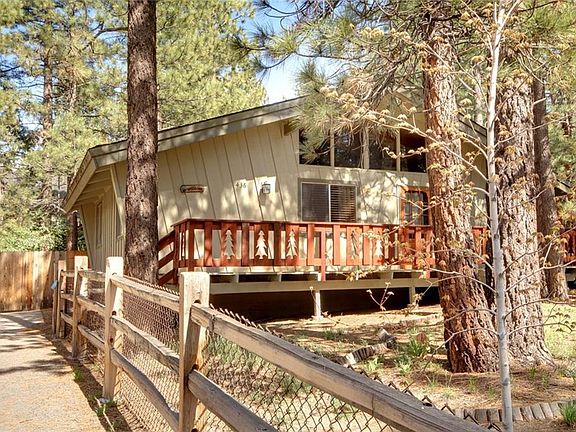 3rd image of 436 Belmont Dr