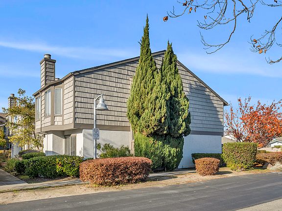 4th image of 800 Cortez Ln