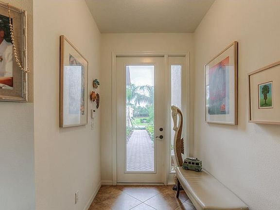 3rd image of 15665 Aurora Lake Cir