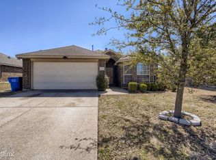 2105 Thistle Ln, Forney, TX 75126
