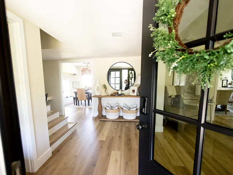 4017 E Country Canyon Rd — Photo 3