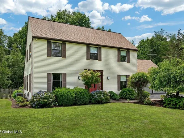 58 Waters Road, East Greenbush, NY 12061