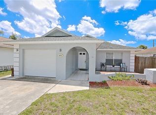 626 103rd Ave N, Naples, FL 34108