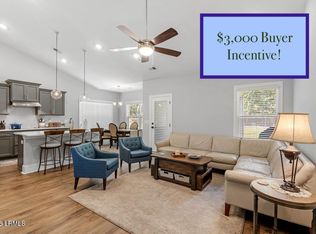 250 Thistle Ln, Beaufort, SC 29907