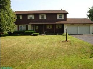 8745 Sheffield Ct NW, Pickerington, OH 43147