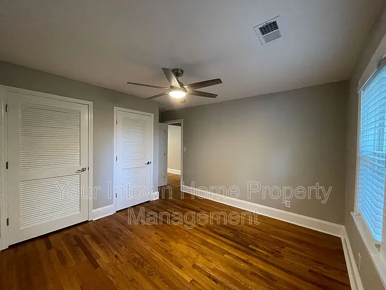 452 Deckner Ave SW — Photo 19
