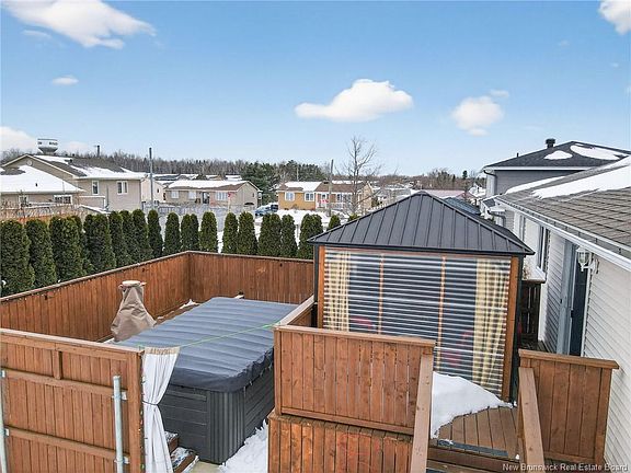 3rd image of 185 Callowhill Rd