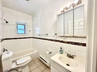 509 S 41st St APT 1R, Philadelphia, PA 19104